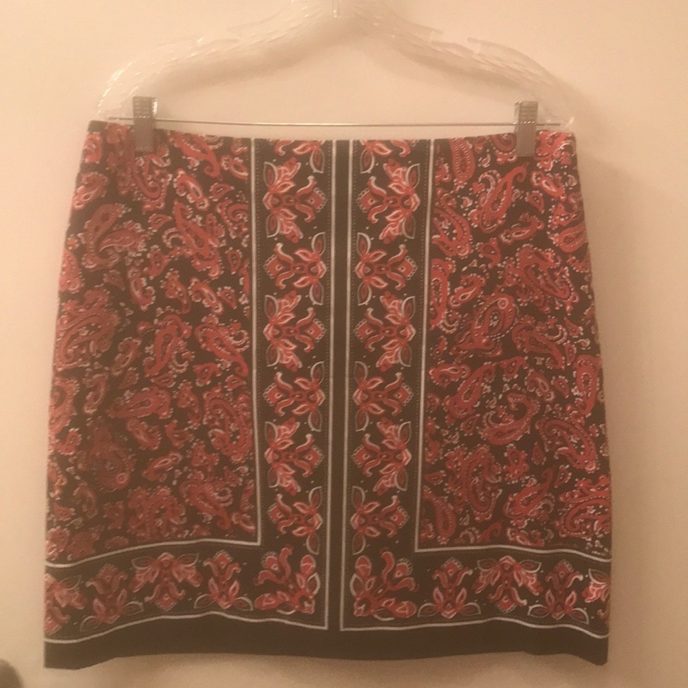 Talbots knee length navy and red skirt